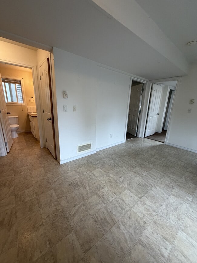 Photo - 46608 Chilliwack Central Rd Unit B