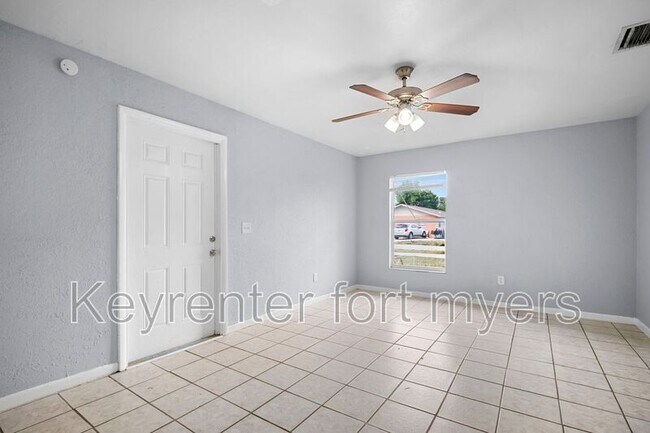 Photo - 5449 Tenth Ave