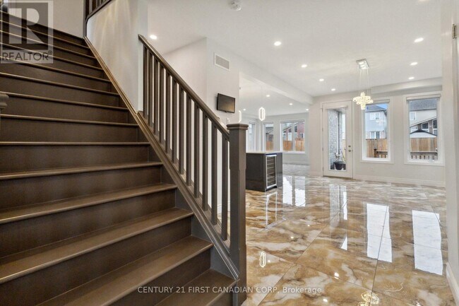 Photo - 1707 Aukett Dr