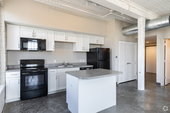 Interior Photo - Wheelhouse Lofts