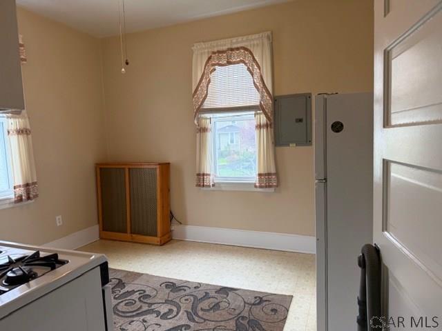 Photo - 1343 Roxbury Ave