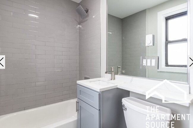 Photo - 505 W Belmont Ave Unit 7