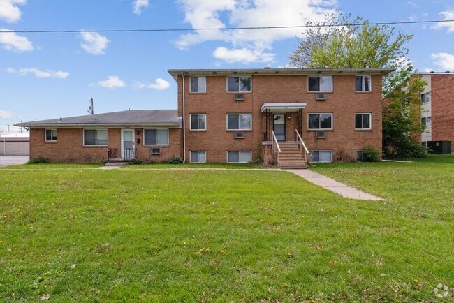 Building Photo - 1733 Christian Ave Rental