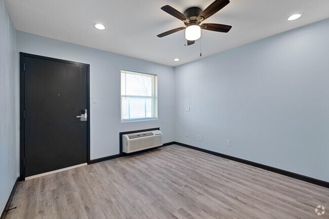 Studio, 1BA - 275SF - Studio