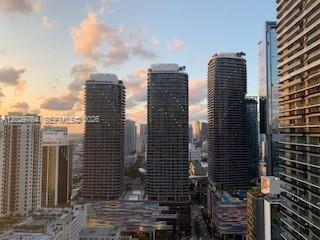 Photo - 1100 S Miami Ave Unidad 3309
