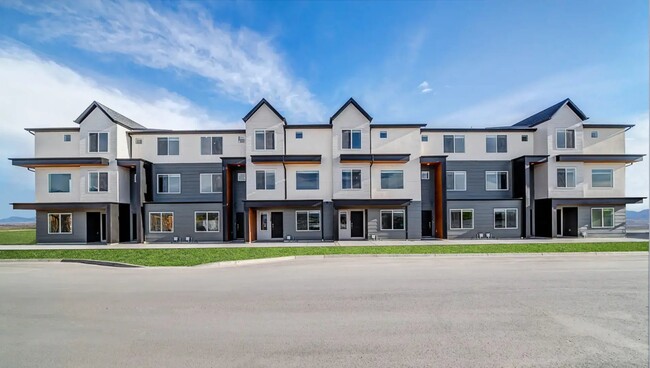 Building Photo - 1128 W 310 S