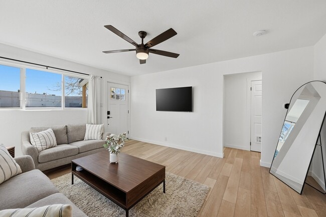 59 W Del Mar Cir Unit 59