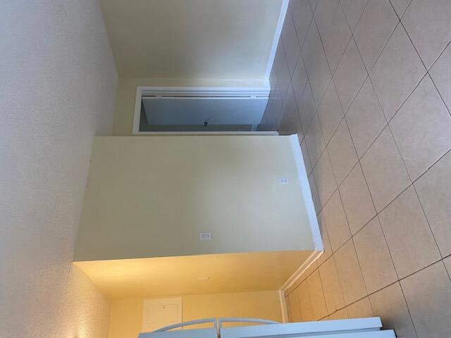 Photo - 709 6th St Unit 3