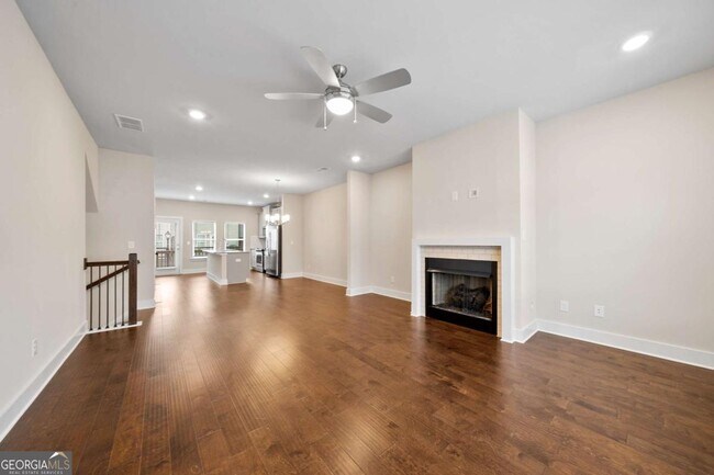 Photo - 3761 Oxford Cir