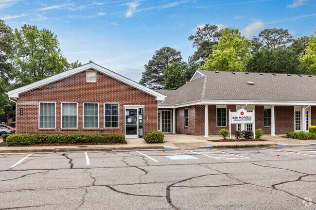 Photo - Joint Forces Staff College