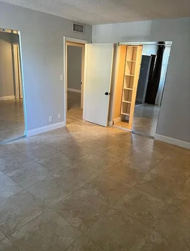 Photo - 9001 SW 77th Ave Unit 000