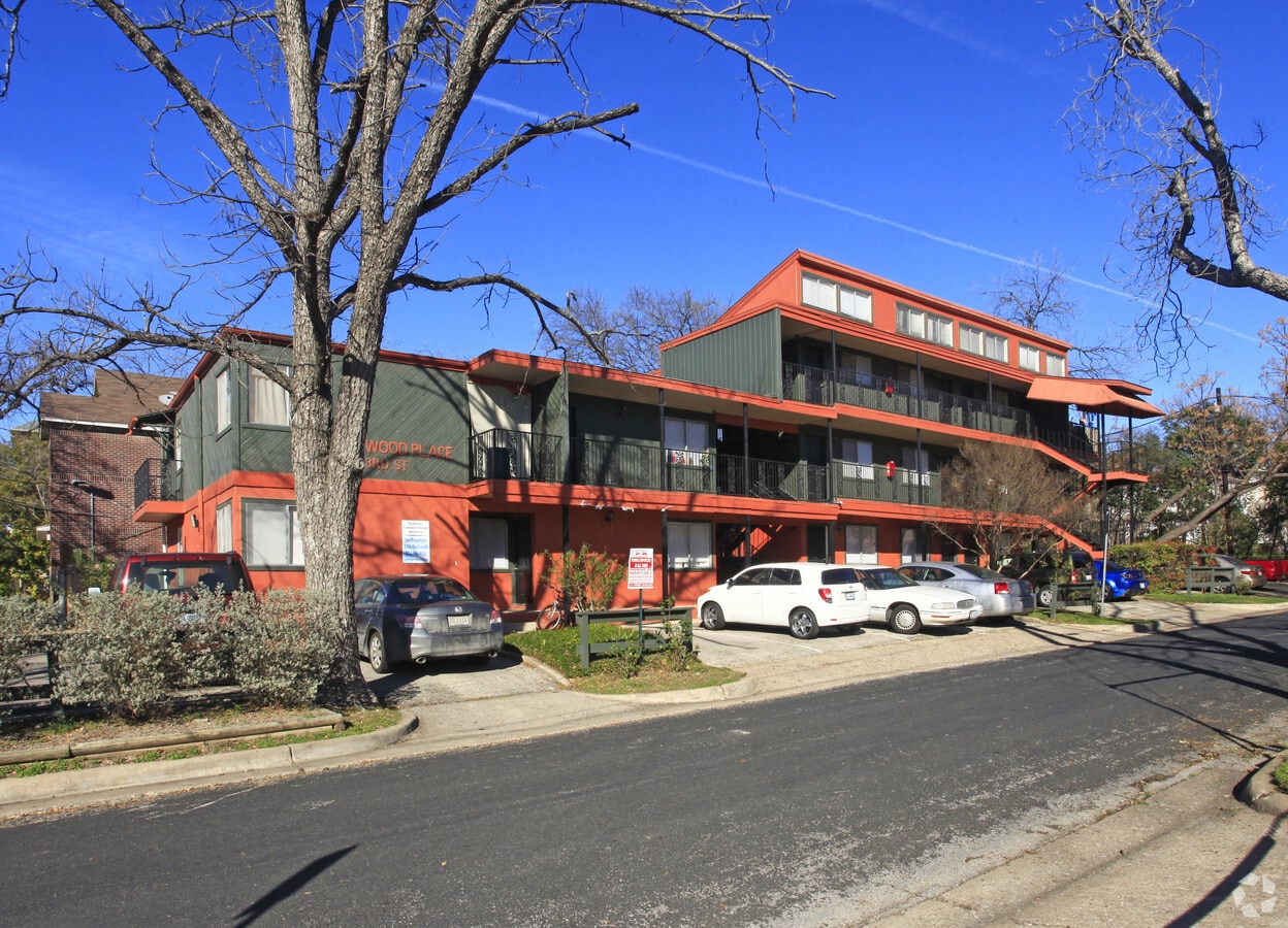 Photo - Three Friends Apartments