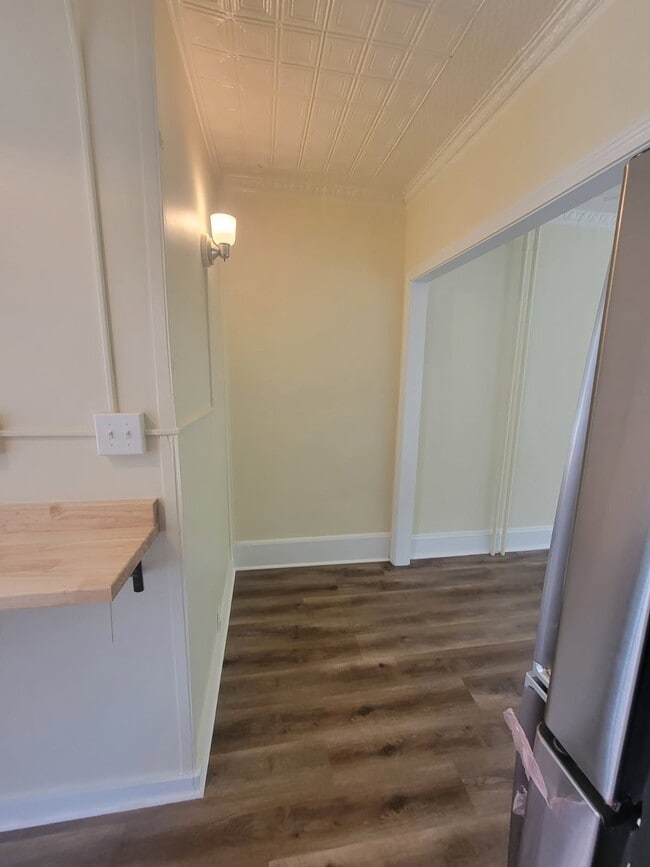 298 Delaware Ave Unit 1