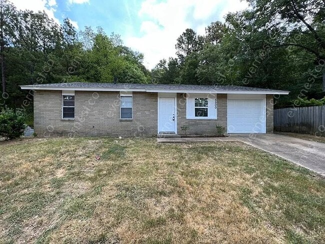 Building Photo - 5500 Parker St
