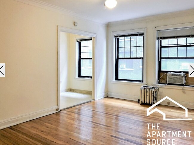 Photo - 540 W Briar Pl Unit 4