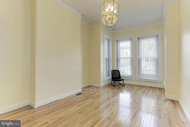 Photo - 1915 11th St NW