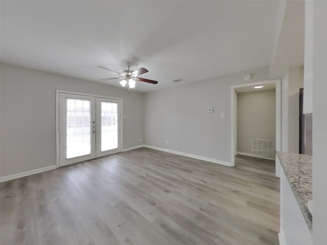 Photo - 9007 Gauguin Dr
