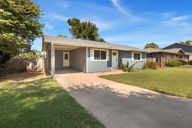 Photo - 804 SW 2nd St Unit ID1302335P