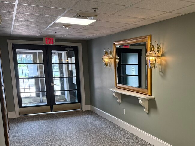 380 Main St Unit 2