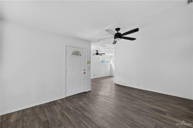 Photo - 20 Quince Ave