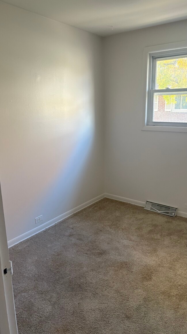 Photo - 929 W North Ave