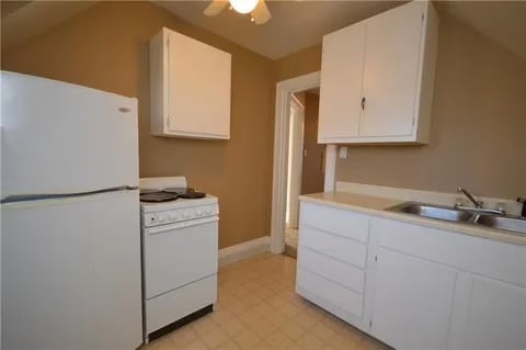 Photo - 700 Ravenswood Ave Unit 3