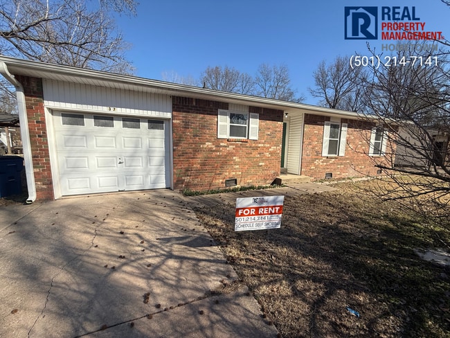 Building Photo - 37 Meadowlark Dr