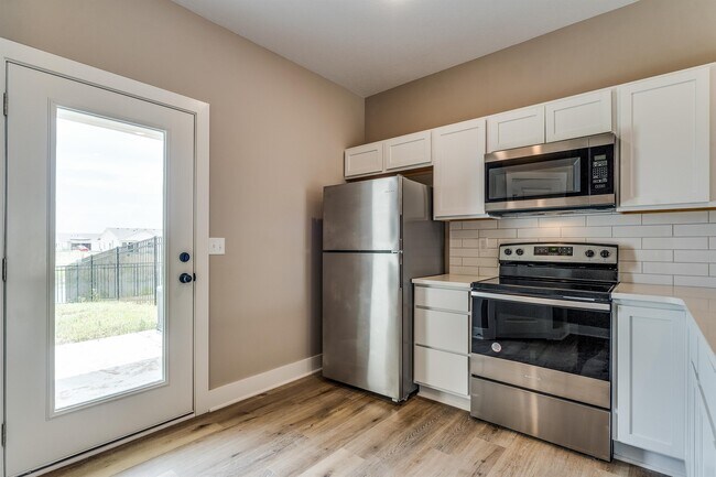 Photo - 4424 N Sandplum St