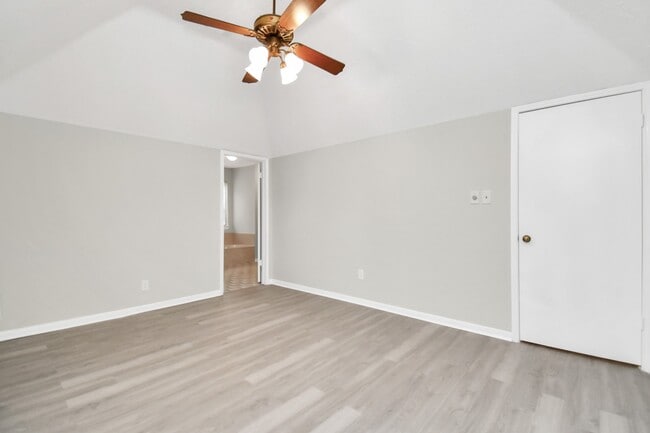 Photo - 14810 Cypress Ridge Dr