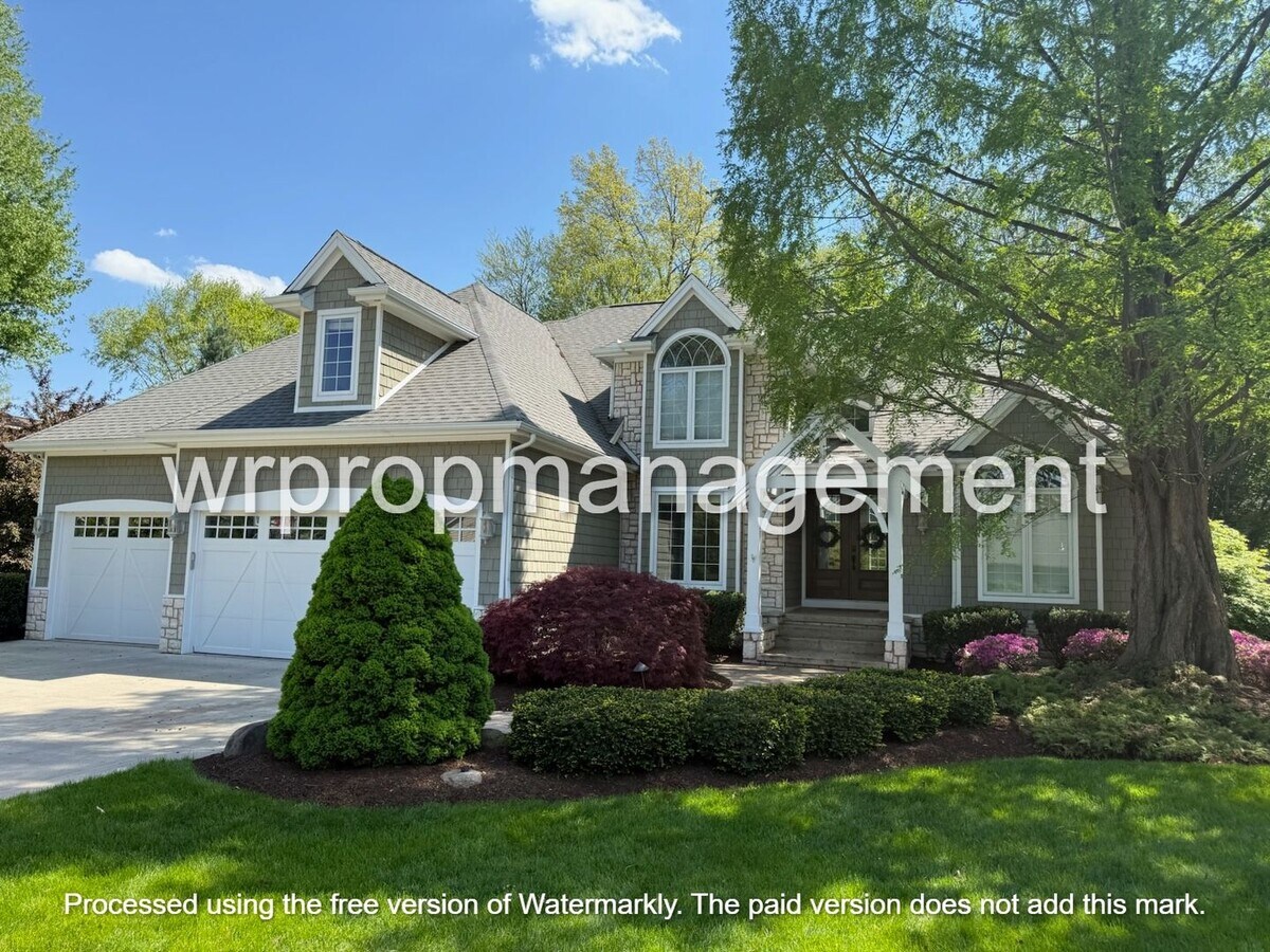 Gorgeous 3 bed 3.5 bath in Temperance - Gorgeous 3 bed 3.5 bath in Temperance