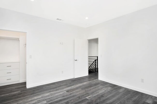 Building Photo - Newly Built 3Bed/3Bath Townhouse Available Now! Unit Hesby St 10926 1/2