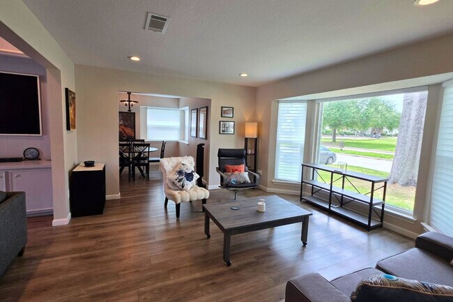 1810 San Sebastian Ln Unidad SI ID1521758P