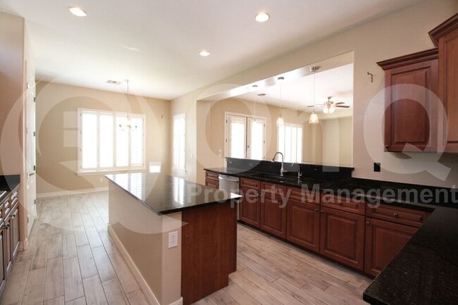 Photo - 3129 E Ironside Ct