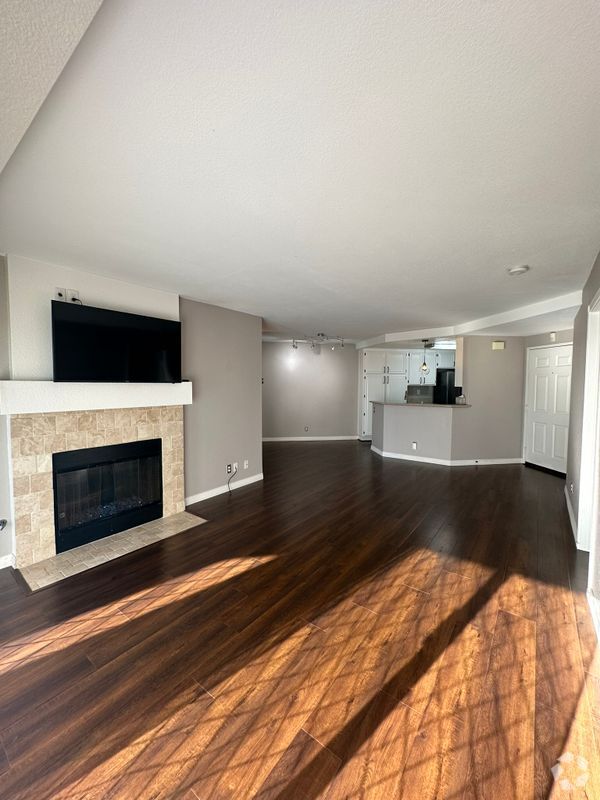 Building Photo - 11345 Affinity Ct Rental