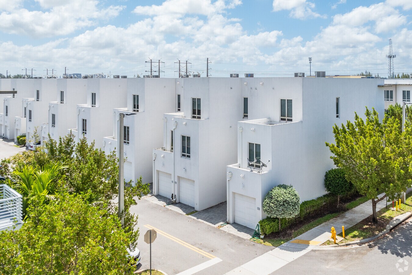 Photo - Landmark at Doral