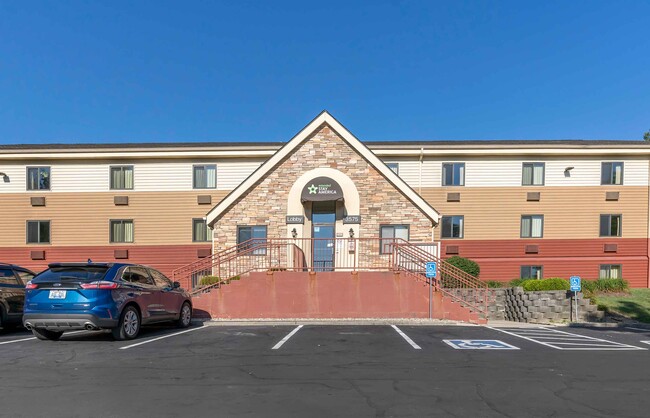 Building Photo - Furnished Studio-Lexington - Tates Creek Rental