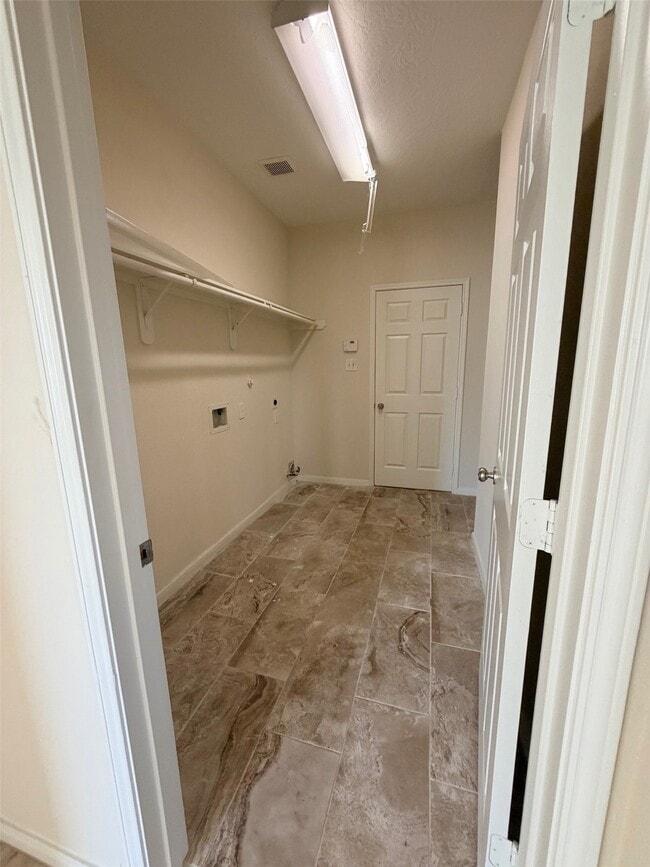 Photo - 14035 Mohave Way Dr