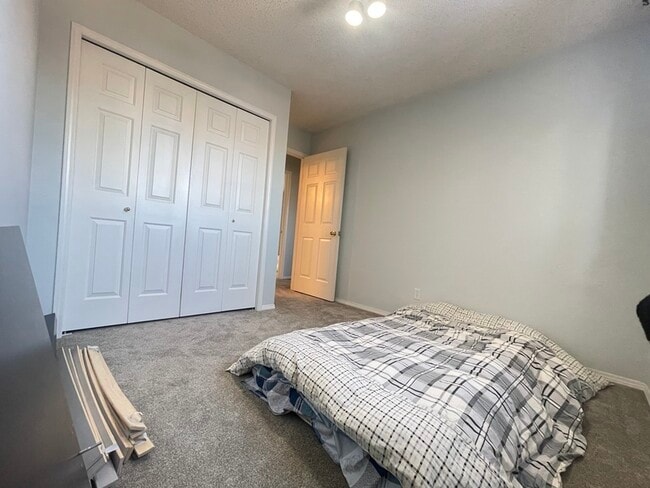 Photo - 8105-188A 188a St NW