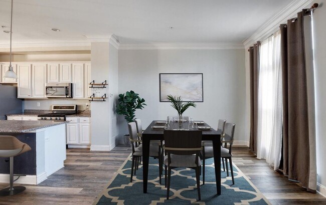 Photo - Beautiful Basement for Rent - Bedroom, Fam...