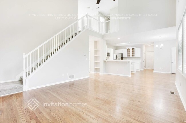 Photo - 1413 Amberton Way