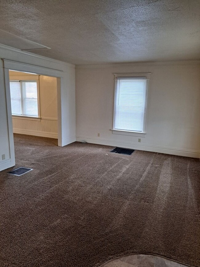 Photo - 3 BR House Near North Side High School