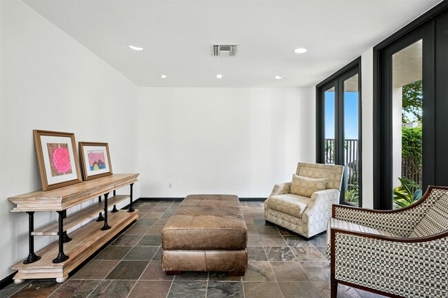 Photo - 2019 McClendon St