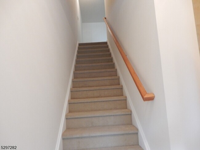 Photo - 37 Jane Dr Unidad 37