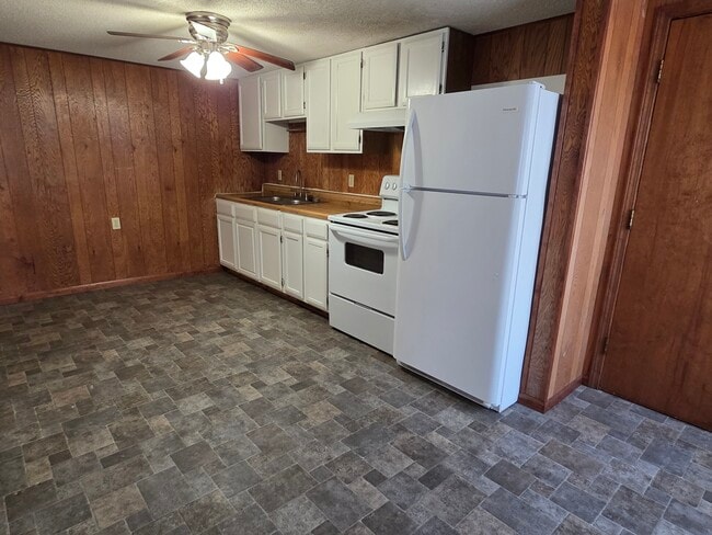 Photo - 105 S Elson St Unit 1