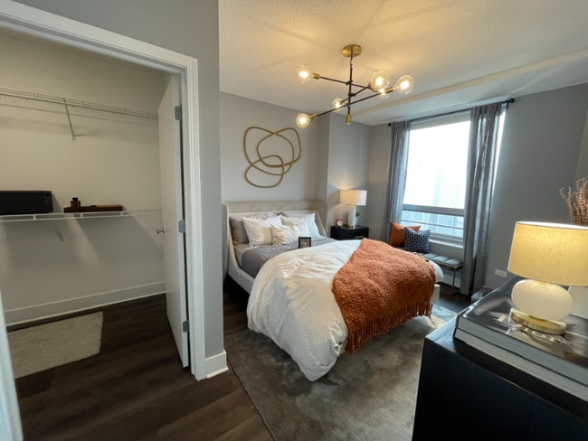 Photo - 301 N Clinton St