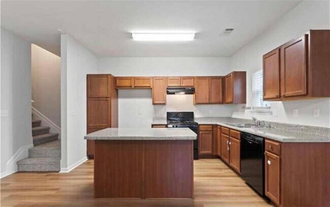 1251 Rockfield Cir