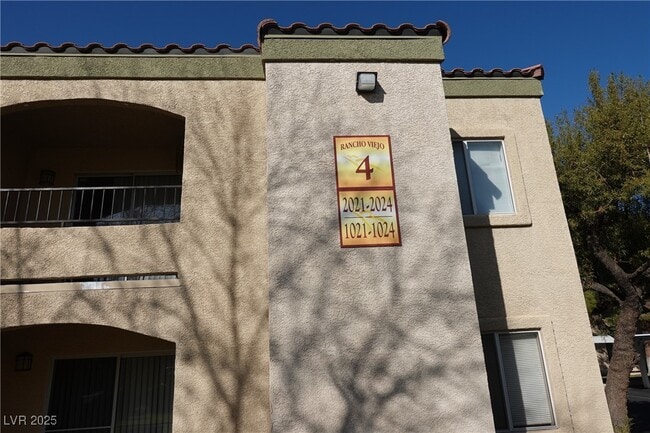 Building Photo - 7885 W Flamingo Rd Unit 1024