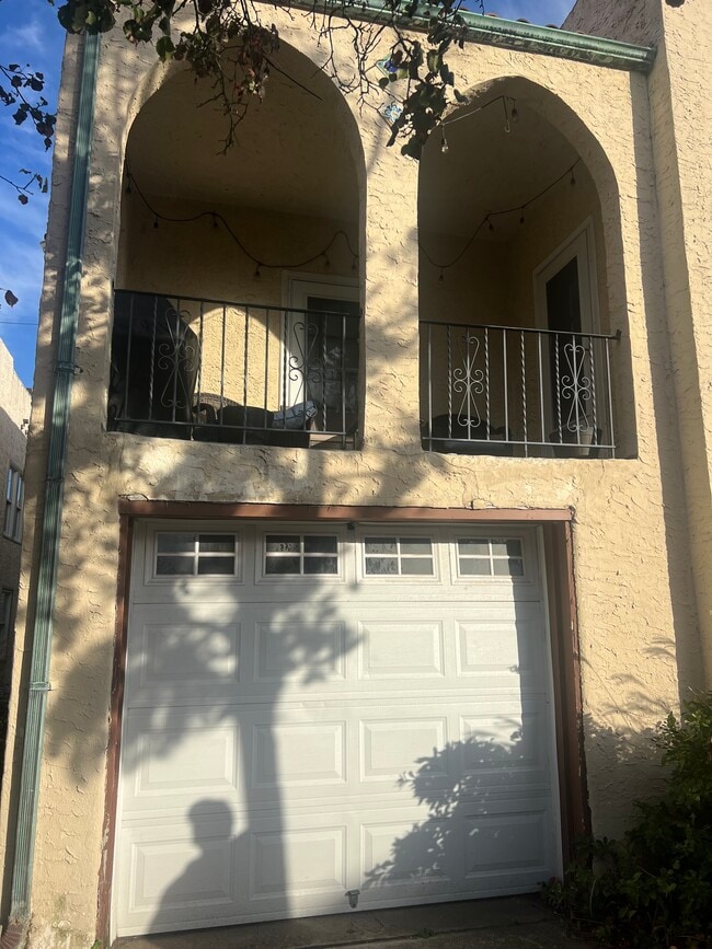 Building Photo - 130 Atlantic Ave Unit 2