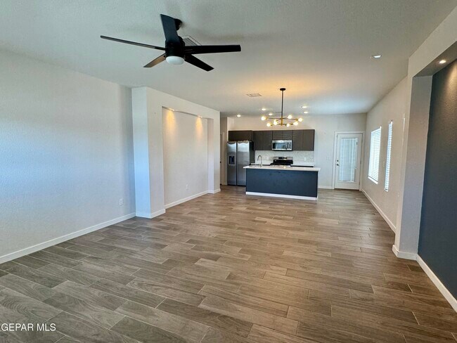 Photo - 12725 Don Norte St