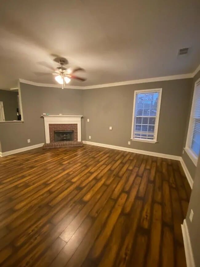 Photo - 1714 Heights Cir NW